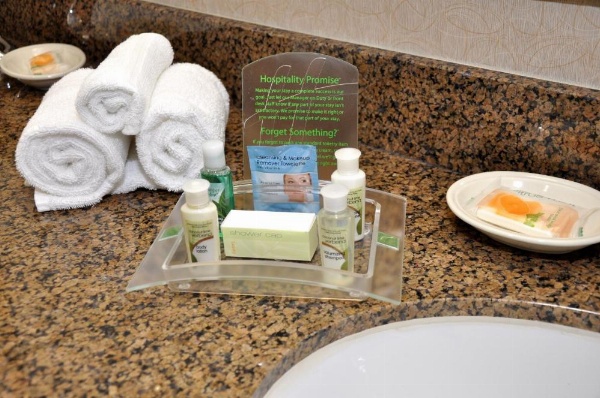 Holiday Inn Aeropuerto de Oakland image 9